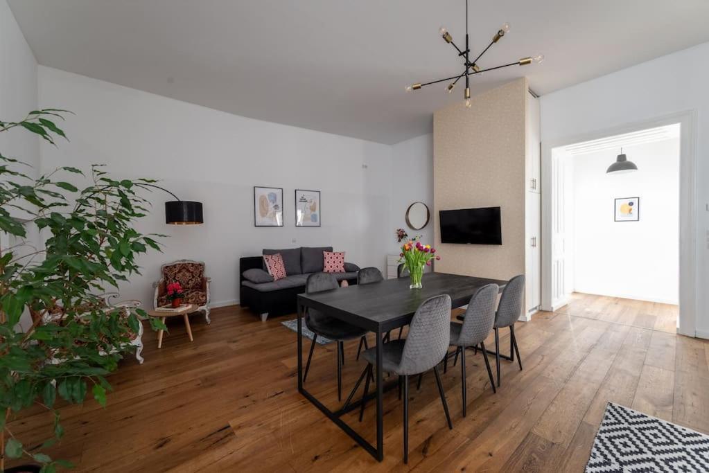 Appartement Spacious 2br By Metro And Center By Hm *