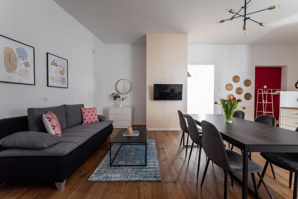 Appartement Spacious 2br By Metro And Center By Hm Vienne
