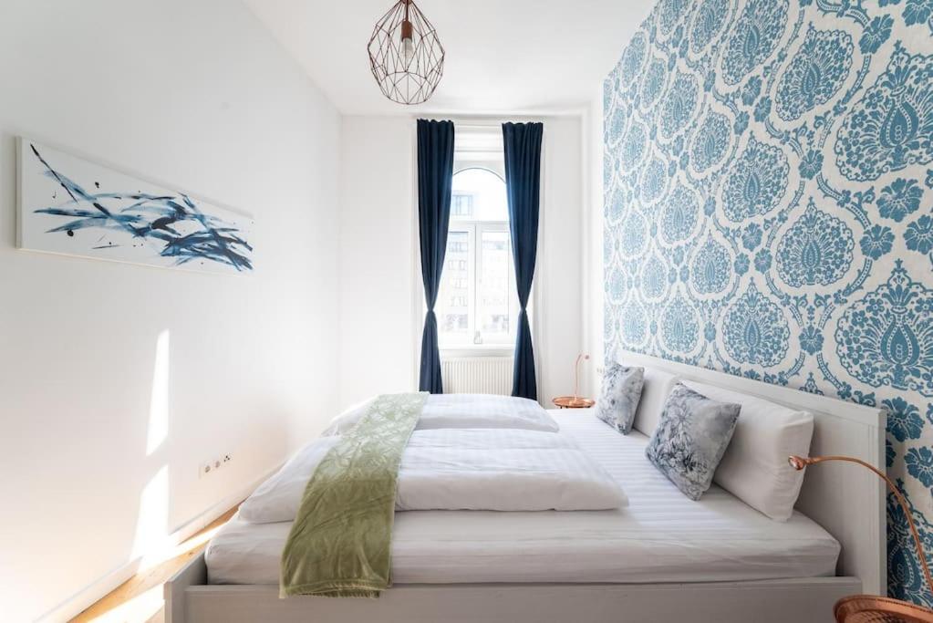 Spacious 2br By Metro And Center By Hm * Vienne